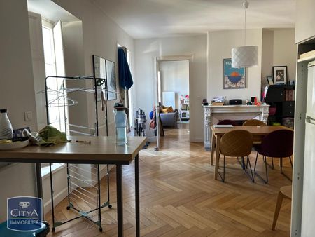 Location Appartement 4 pièces 102m² BOURG EN BRESSE 01000 - Photo 5
