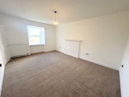 4 bedroom detached house to rent - Photo 5
