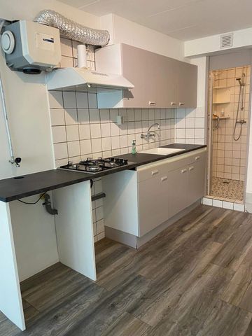 Chambre non meublée sur Bassingracht, Den Helder - À louer - Foto 4