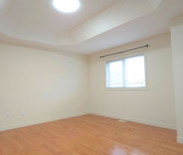 For Lease - 25 Fitzroy Avenue, Markham, Ontario - Photo 2