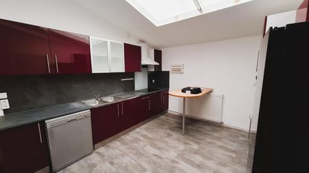 Location Maison 5 pièces 88m² - Photo 4