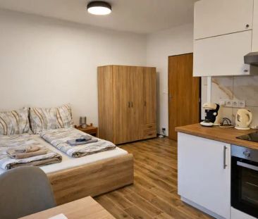 Pronájem bytu 1+kk, 29 m - Photo 1