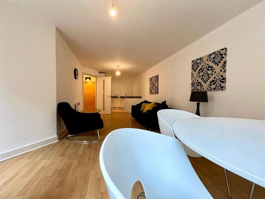 1 bedroom apartment to rent - Photo 1