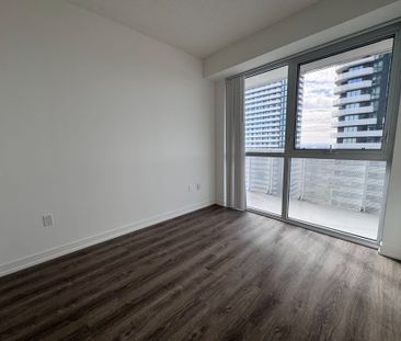 For Lease - 8 Interchange Way Unit# 2215, Vaughan, Ontario - Photo 3