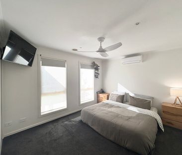 Comfortable Family Living in Prime Leopold Location - Photo 4