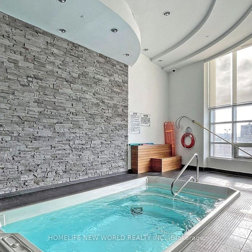 For Lease - 2756 Old Leslie Street Unit# 802, Toronto, Ontario - Photo 1