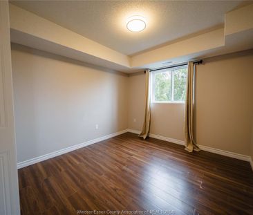 For Lease - 3000 SANDWICH Unit# 406, Windsor, Ontario - Photo 1