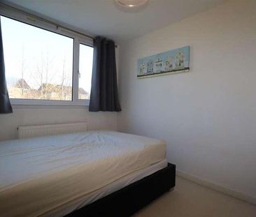 Birchinall Close, Macclesfield, SK11 - Photo 6