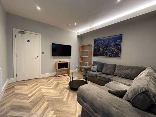 5 bedroom house share to rent - Photo 1