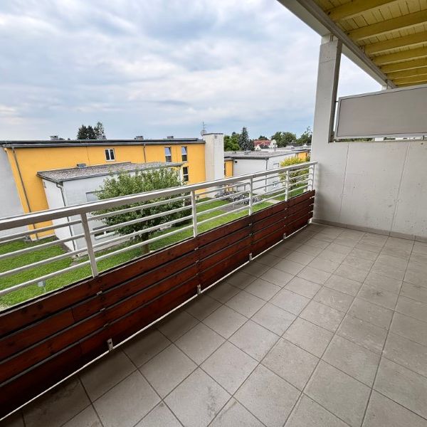 1-Zimmer-Wohnung im Obergeschoss mit Balkon - Foto 1