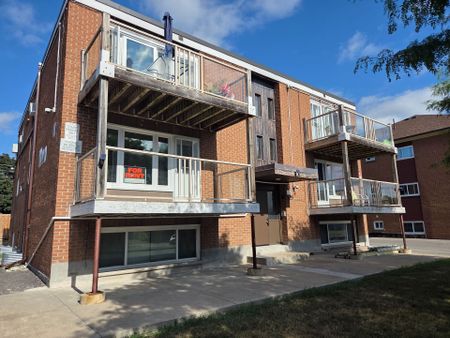 For Lease - 429 Austen Court Unit# 42, Oshawa, Ontario - Photo 4