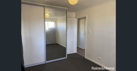 Fantastic family home with Sheds - Photo 4