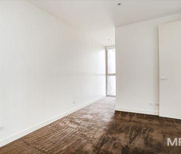 Views of Albert park lake - Photo 2