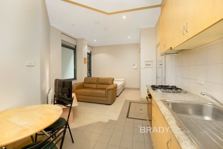 115/406 La Trobe Street, Melbourne - Photo 3