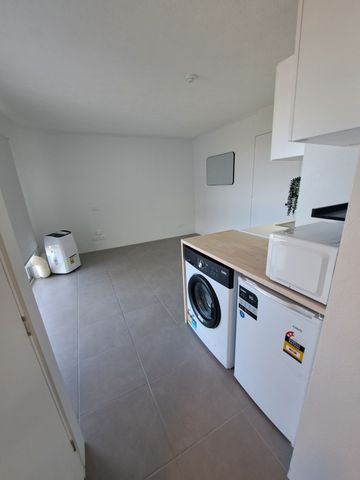 Modern studio apartment on the Southport Broadwater! - Photo 5