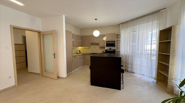 Kiadó újszerű állapotú lakás - Debrecen - Fotó 1