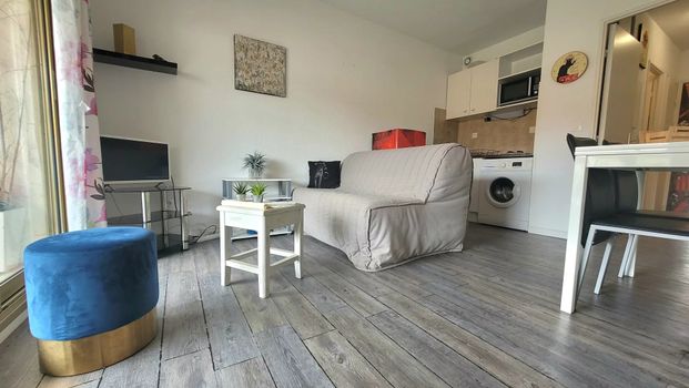 Location Appartement 2 pièces 27m² CANNES 06400 - Photo 1