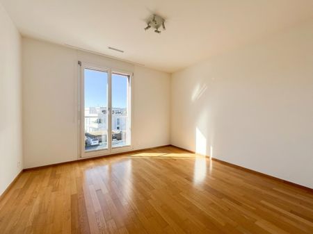 Grosszügige, lichtdurchflutete 4.5-Zimmerwohnung an zentraler Lage - Foto 5