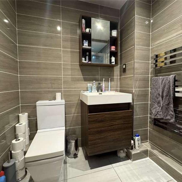 Queens Road, Reading, Berkshire, RG1 - Photo 1