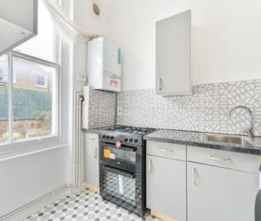 Studio Flat, St Charles Square, W10 - Photo 3