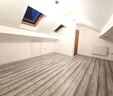 Little Underbank, Stockport, SK1 - Photo 5