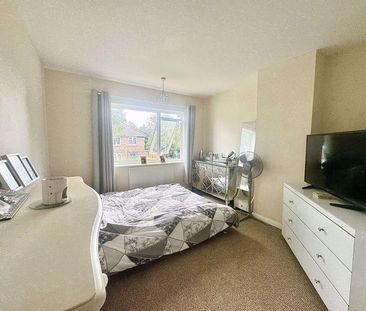 3 bedroom end of terrace house to rent - Photo 4