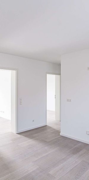 NEU ! ZWEITBEZUG NACH KERNSANIERUNG ! WOHNEN IN DER ADELHEIDSTRASSE ! - Photo 1