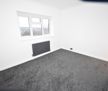 4 bedroom terraced house to rent - Photo 2