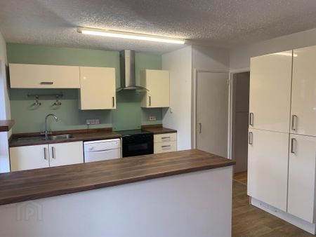 72 Clare Heights, Ballyclare, BT39 9SB - Photo 4