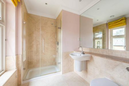 5 bedroom detached house to rent - Photo 5