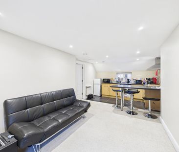 1 bedroom duplex to rent - Photo 1