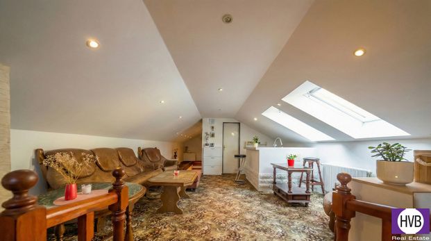 Pronájem domu 170 m² s pozemkem 347 m² - Photo 1