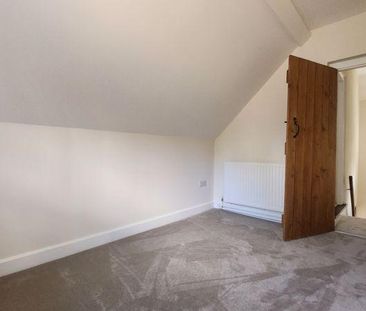 3 bedroom detached house to rent - Photo 2