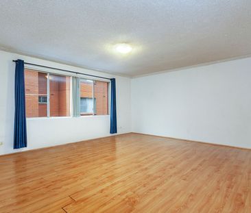 Home For Rent - Photo 3