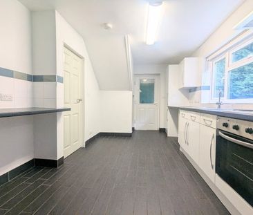 Handley Page Close, Cranfield, MK43 - Photo 4