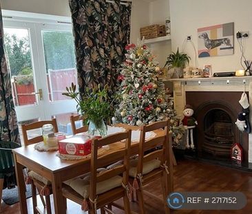 2 bedroom maisonette to rent - Photo 4