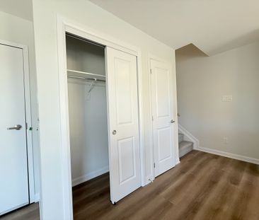 For Lease - 101 Glenroy Gilbert Drive Unit# Unit # 2, Barrhaven, On... - Photo 4