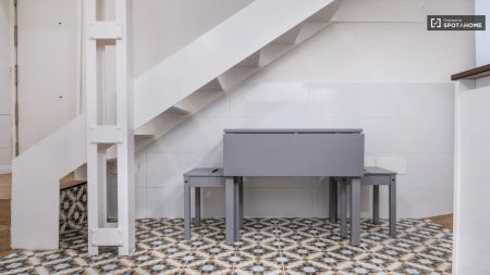 1-bedroom apartment for rent in Trafalgar, Madrid - Photo 3