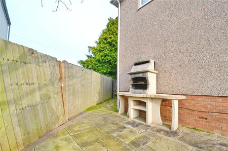 1 bedroom semi-detached house to rent - Photo 4