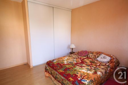 Location Appartement 3 pièces 100m² VILLENEUVE LOUBET 06270 - Photo 5