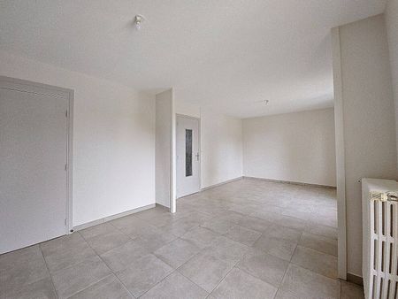 Location maison 5 pièces 120.36 m² à Viriat (01440) - Photo 3