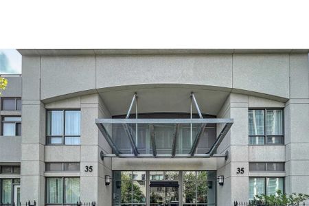 For Lease - 35 Hollywood Avenue Unit# 817, Toronto, Ontario - Photo 3