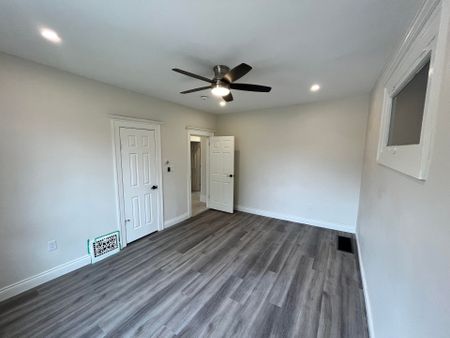 For Lease - 133 Stinson Street Unit# 1, Hamilton, Ontario - Photo 4