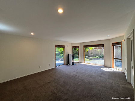 10 Hatfield Place - Photo 3