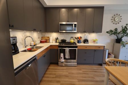 For Lease - 304 ELMGROVE Avenue Unit# 2, Westboro - Hampton Park, Ontario - Photo 5