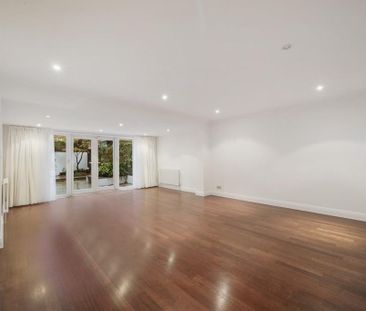 4 bedroom terraced house to rent - Photo 3