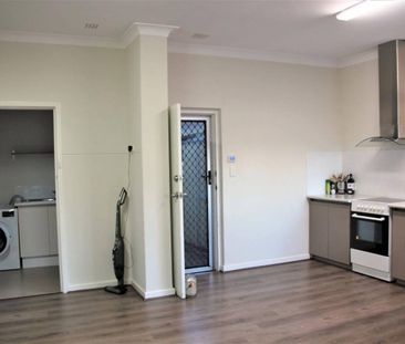 Family Home in Attadale - Open Wednesday 5:30pm - Photo 1
