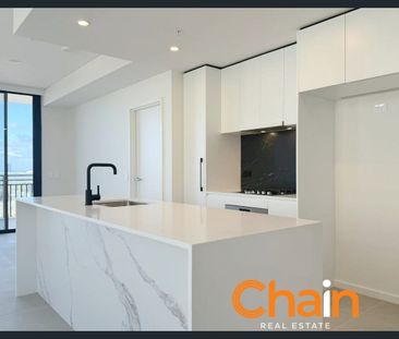 Stylish Modern Living in the Heart of Melrose Park - Photo 2