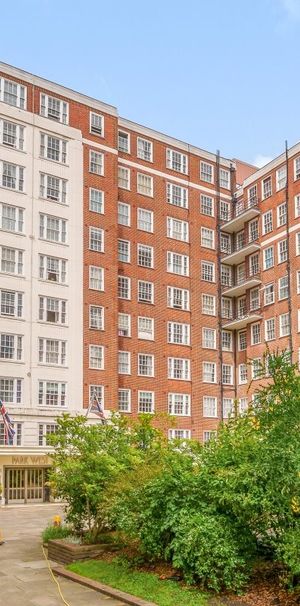 Edgware Road, Bayswater, London, W2 - Photo 2