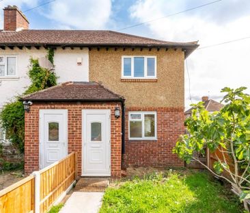 3 bedroom end of terrace house to rent - Photo 5